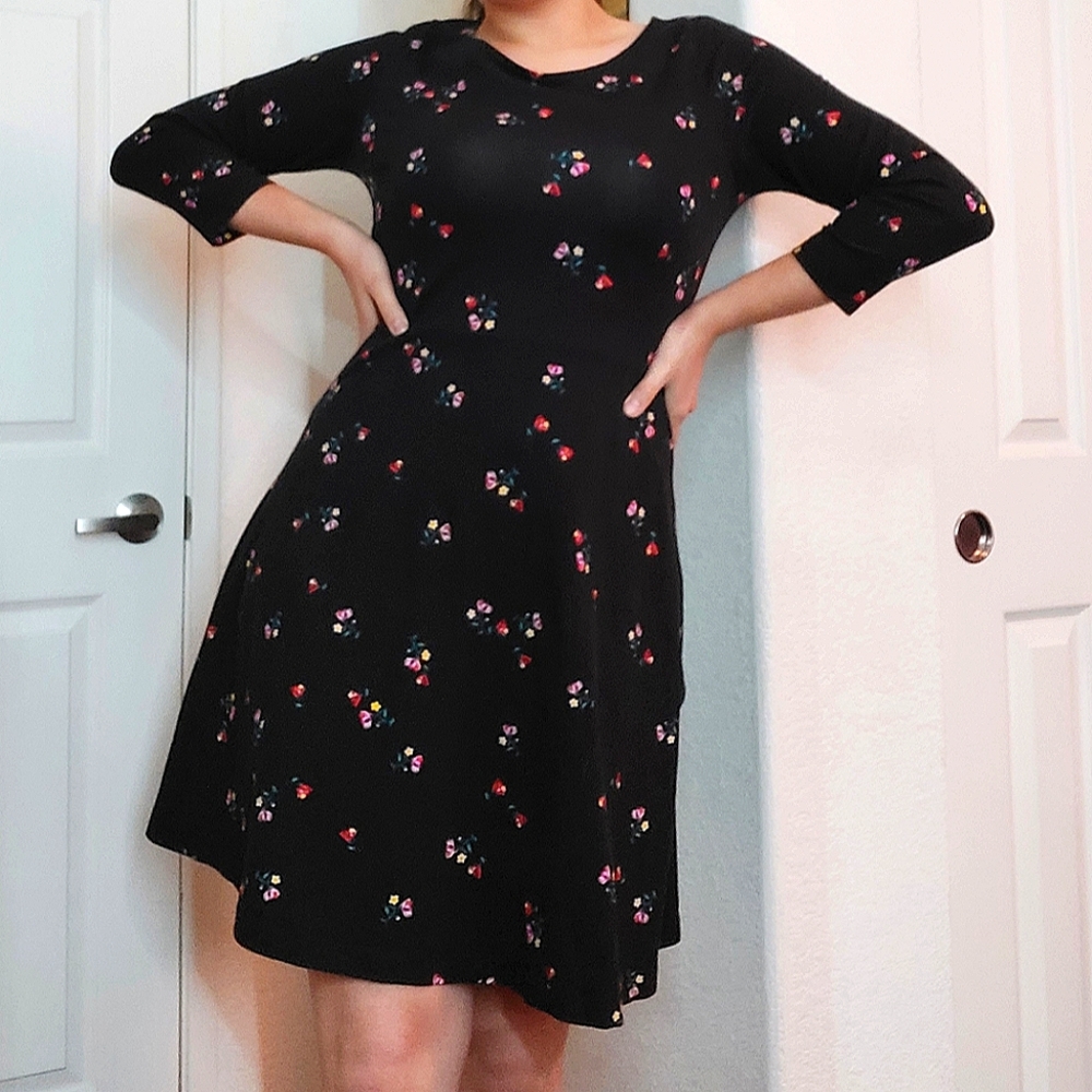 Old Navy Black Floral Dress